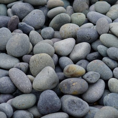 BLACK MEXICAN BEACH PEBBLES – 1″-2″ - Image 2