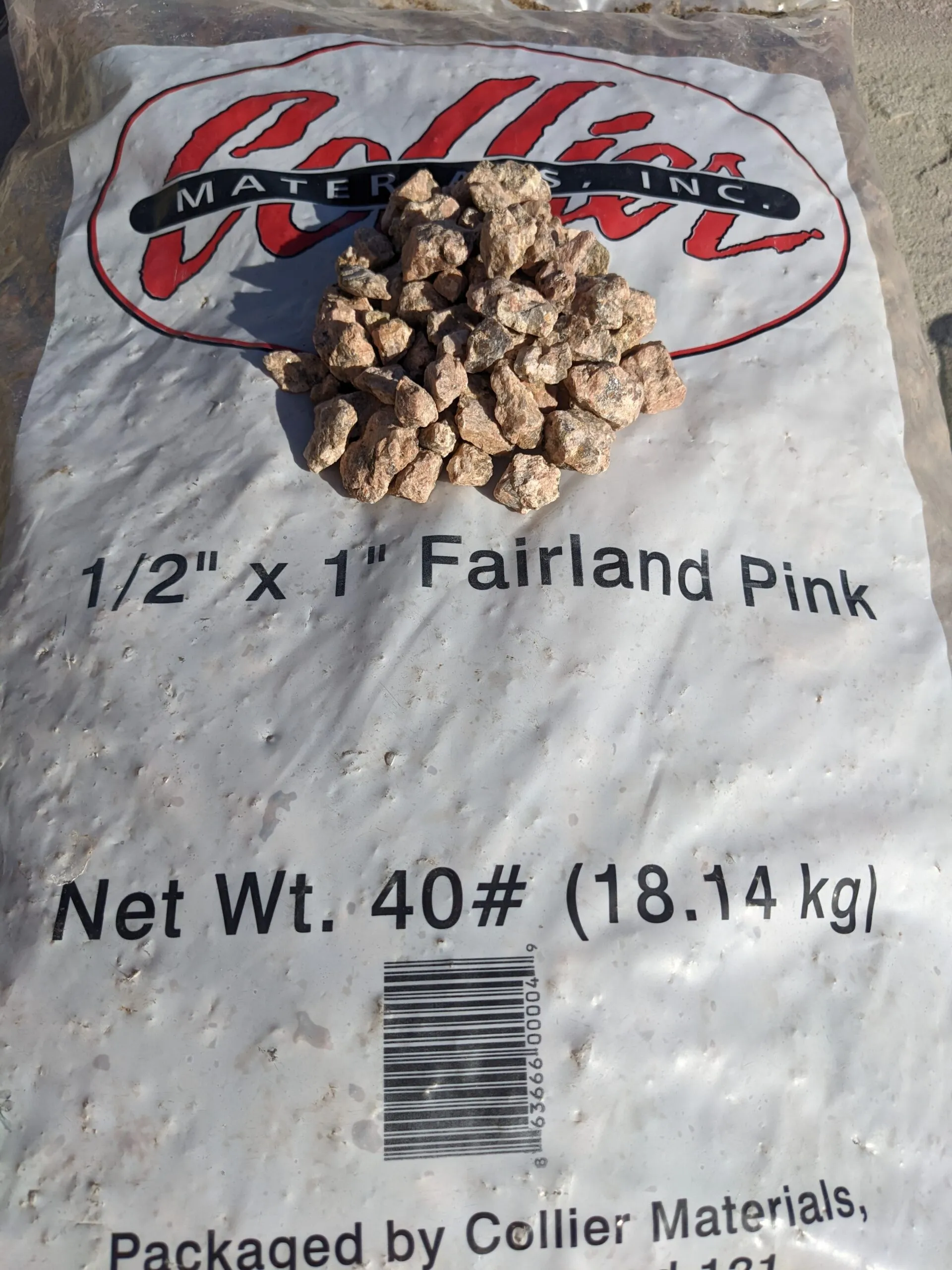 Bags of crushed granite 2025