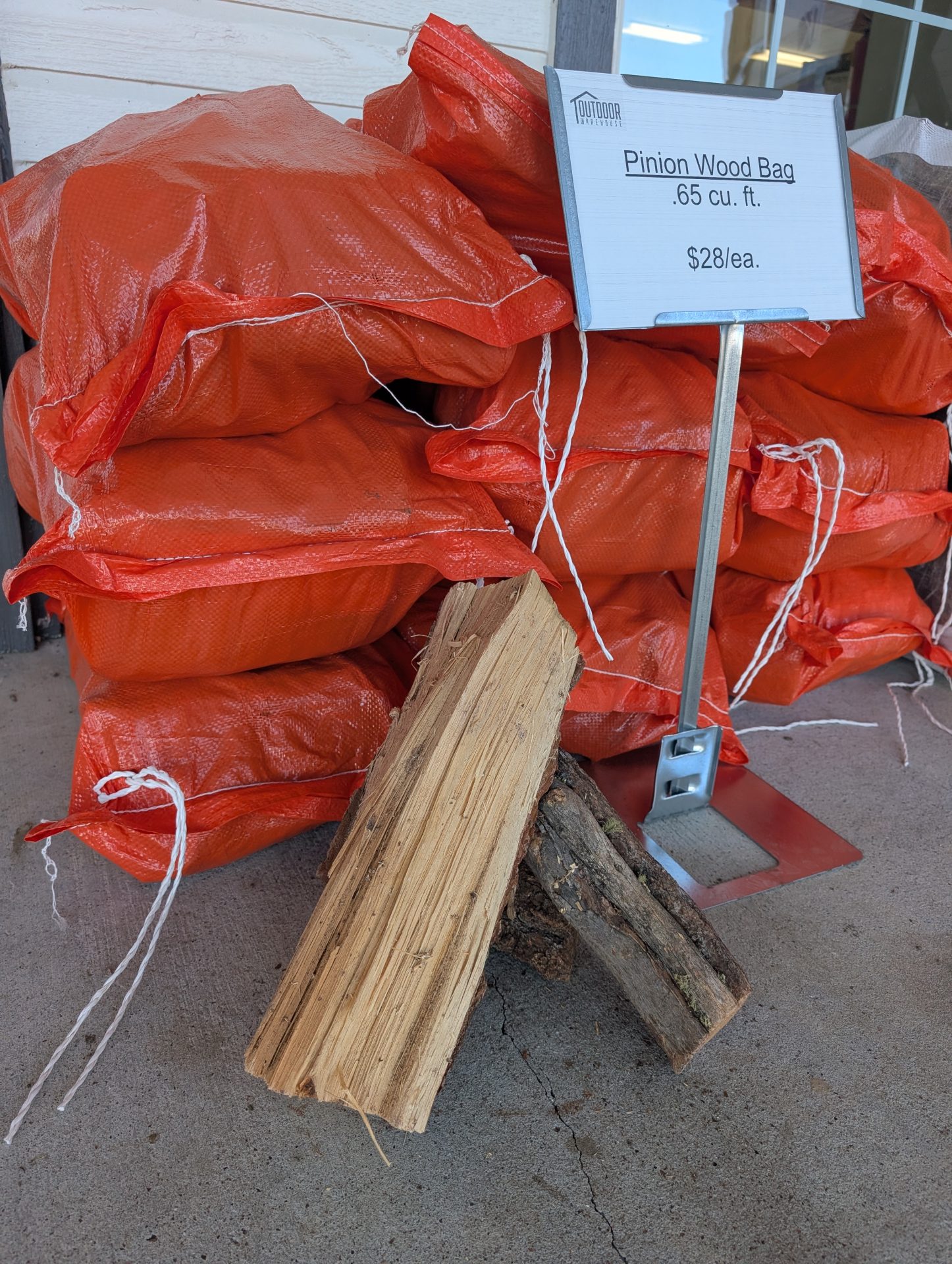 Pinion Firewood Bag .65 Cu.ft Bag